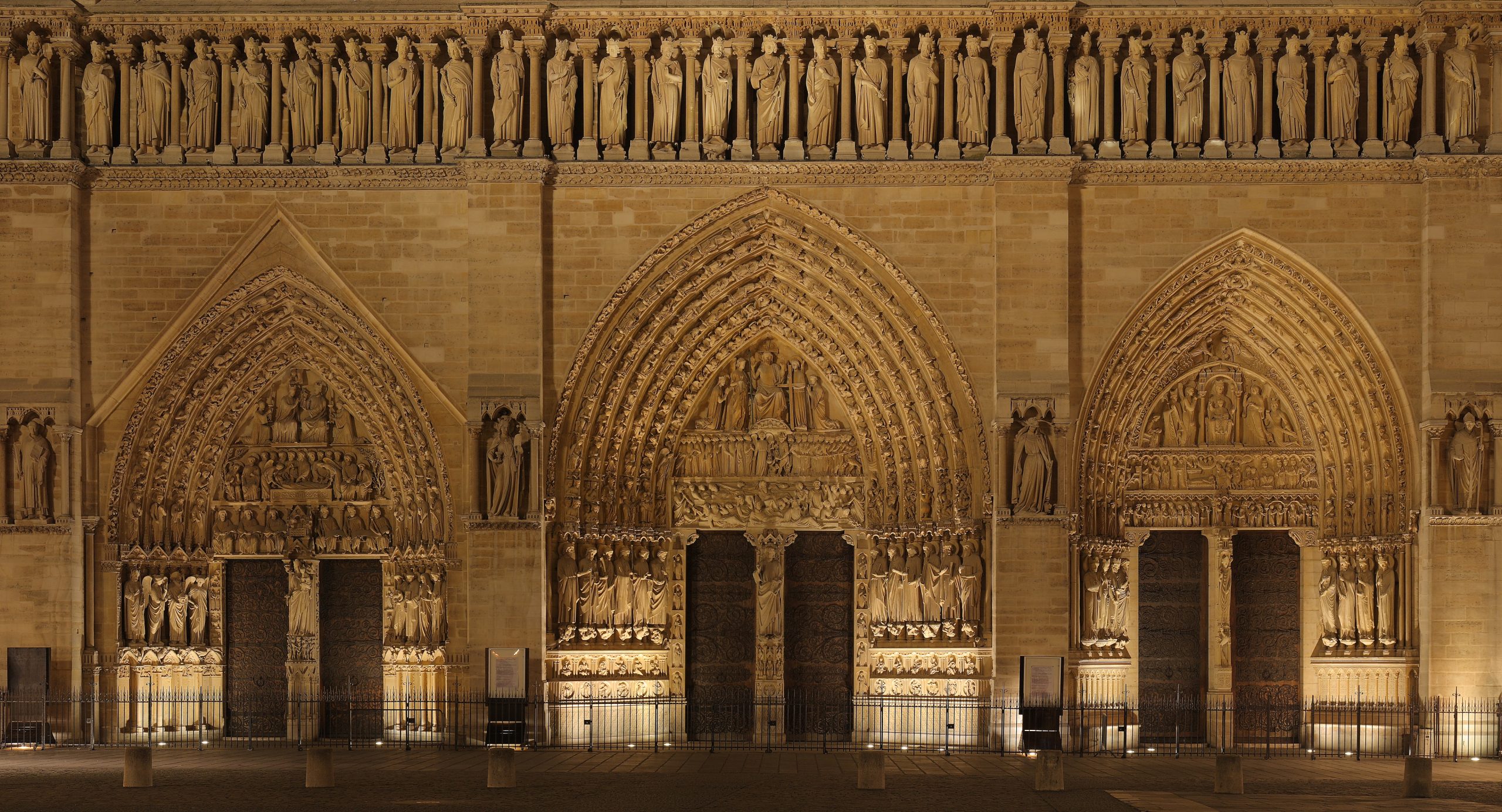 Pariz u proljece - Notre Dame Paris